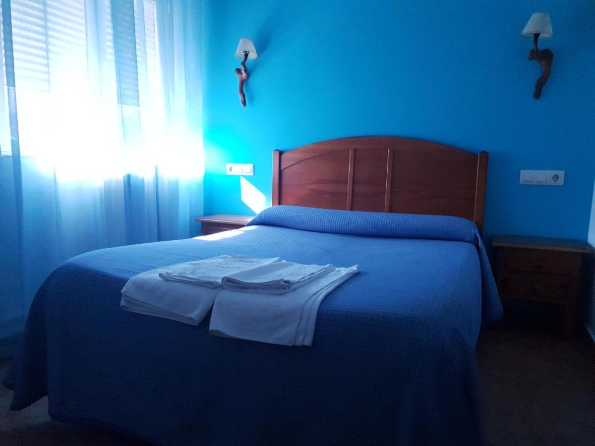 Hostal Rio Mundo Riopar Bagian luar foto