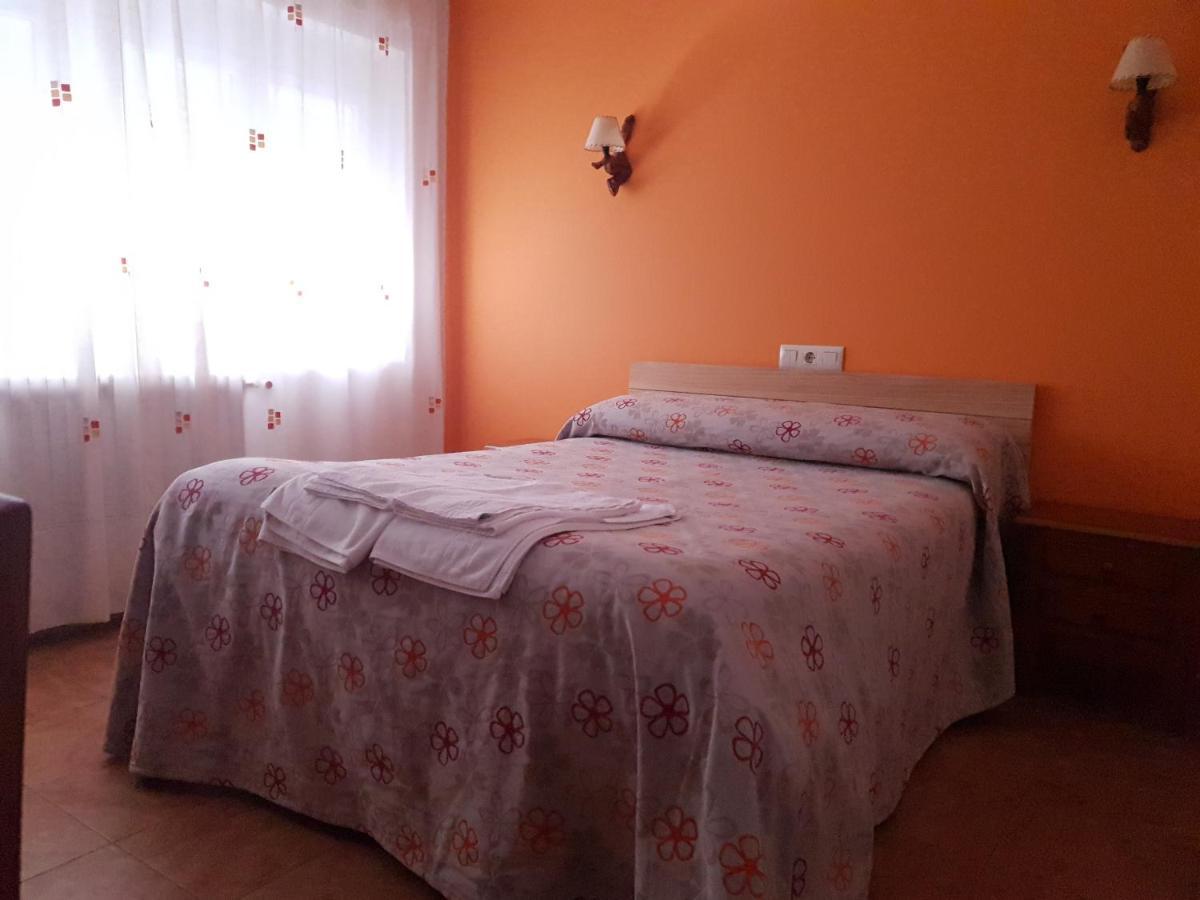 Hostal Rio Mundo Riopar Bagian luar foto